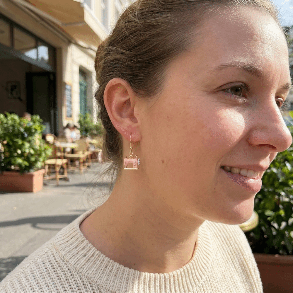 New Vintage Sewing Machine Earrings Multi-color Drip Oil Earrings Creative Exquisite Alloy Earrings Gift