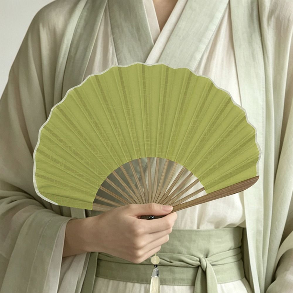 Vintage Cotton Linen Cloth Folding Hand Fan Bamboo Frame Solid Color Mini Shell Fan Portable Shell-Shaped Dance Fan Gift Giving