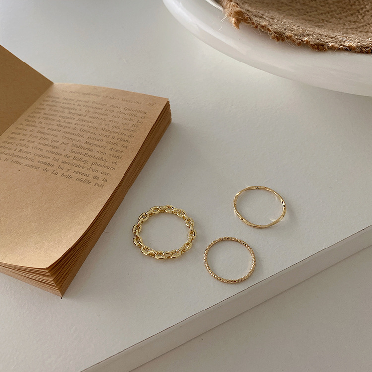 【Must-have】Clearance Dongdaemun Ring Women's Retro Simple Elegant All-match Chain Metal Ring suit Ring Cold Style