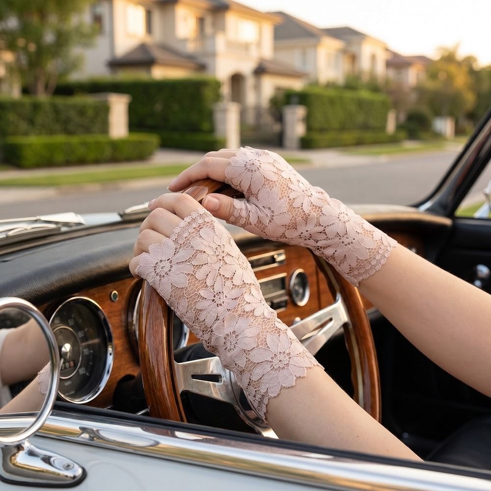 Fashion Flower Pattern Lace Sunscreen Gloves Thin Fabric Elastic Cuff Fingerless Gloves Exposed Finge Stretchable Bridal Short Gloves Driving Accessories