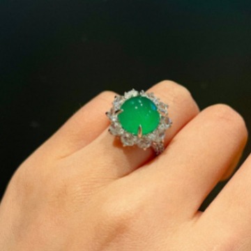 【Prices are low- Now don't beslow】Ice-seed Yang Green Egg Noodles Natural Green Chalcedony Agate Ring Women's New Chinese Style Retro Niche Jade Ring for Mother