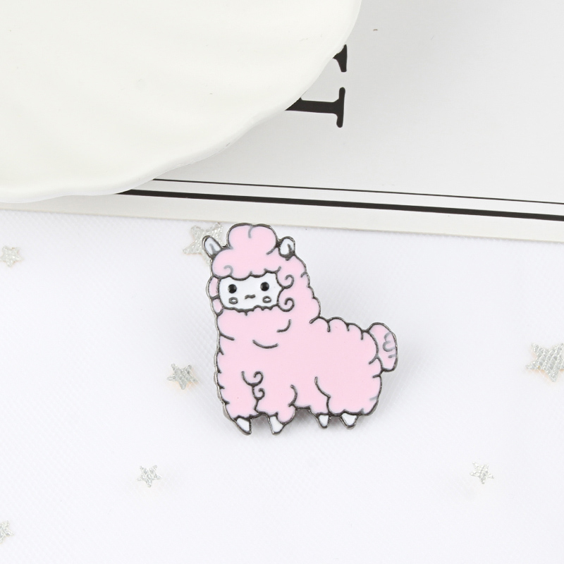 【Hongtai Store】Creative Alpaca Pink Blue Brooch Cute Animal Pink Series Piglet Pin Female Dress Lapel Badge Kawaii Children's Jewelry Pin Gift