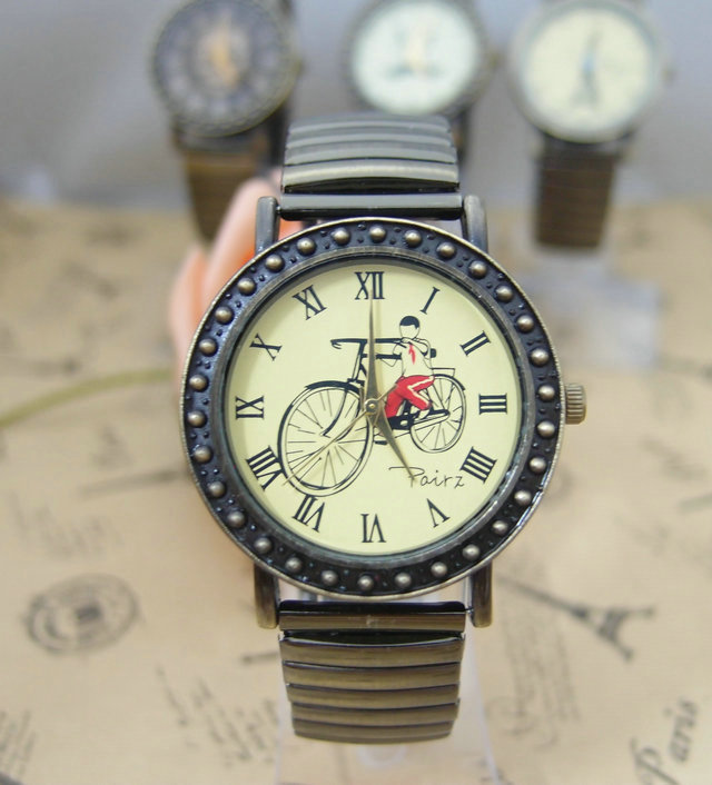 【New arrival】Hot Sales Fashion Vintage Elastic Steel Bracelet watch Women Ladies Dress Quartz Wristwatches E-3