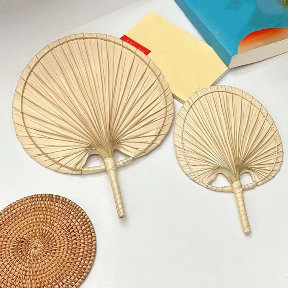 Hand Cranked Fan Anti-Mosquito Hand-woven Palm-Leaf Fan Lightweight Chinese Style Summer Cooling Fan Natural Durable Decorative Handheld Fans Beach