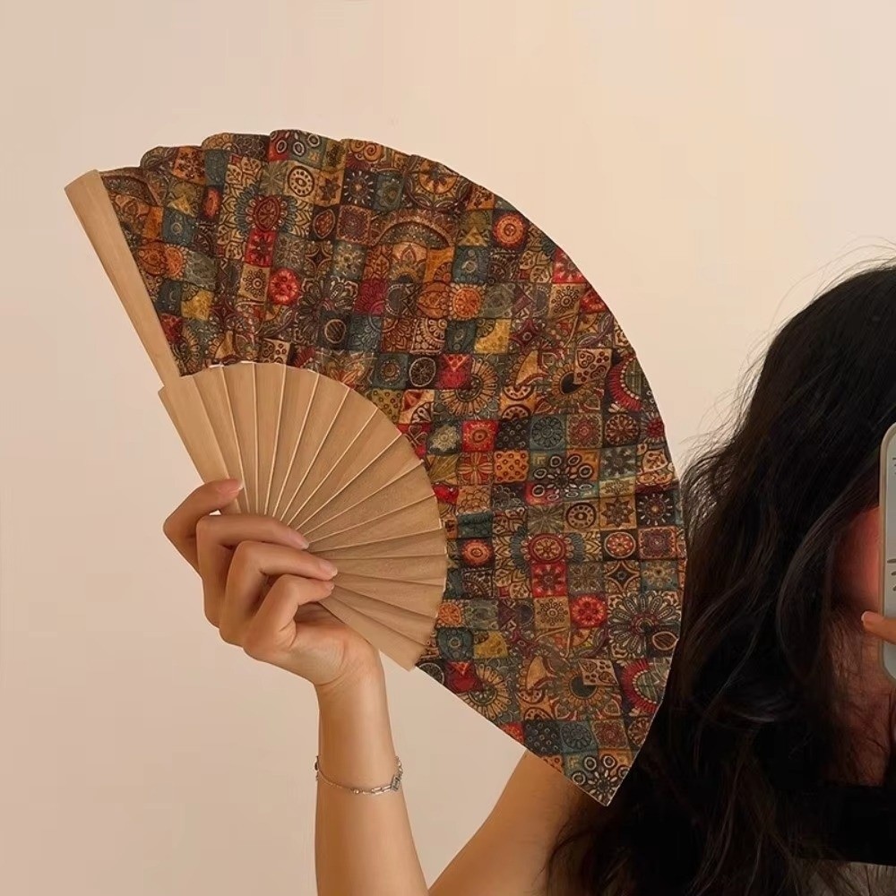 Home Decor Vintage Hand Held Fan Classic Portable Folding Fan Decorative Traditional Bark Fan Wedding