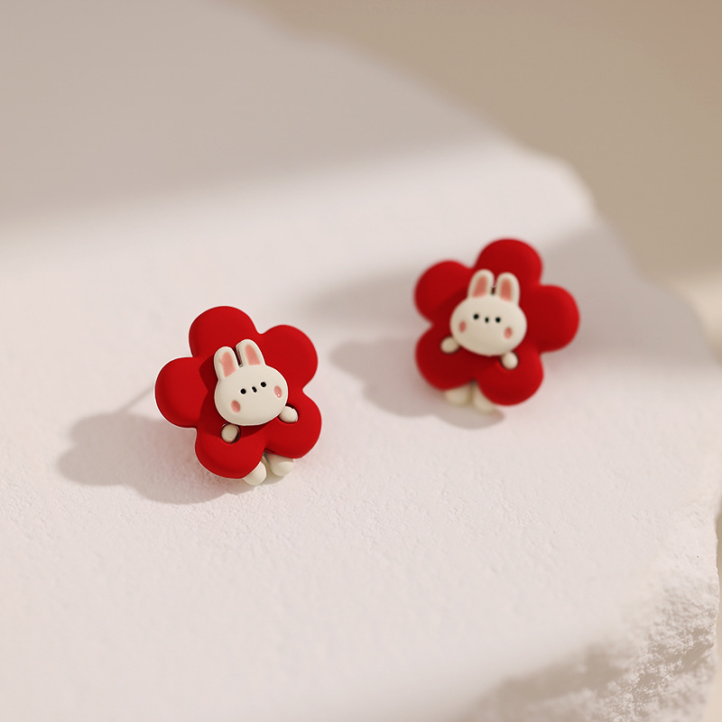 are low- don't beslow】Little rabbit cartoon cute red flower earrings women 2022 new earrings autumn and winter