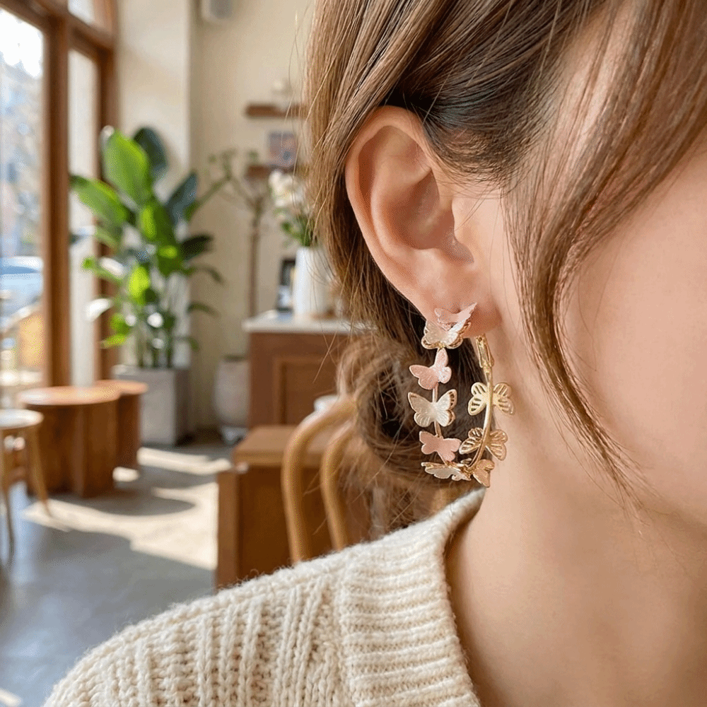 Retro Trendy Butterfly Hoop Earrings Elegant Oil Dripping Round Circle Earrings Multi-Colored Simple Statement Jewelry Date Night