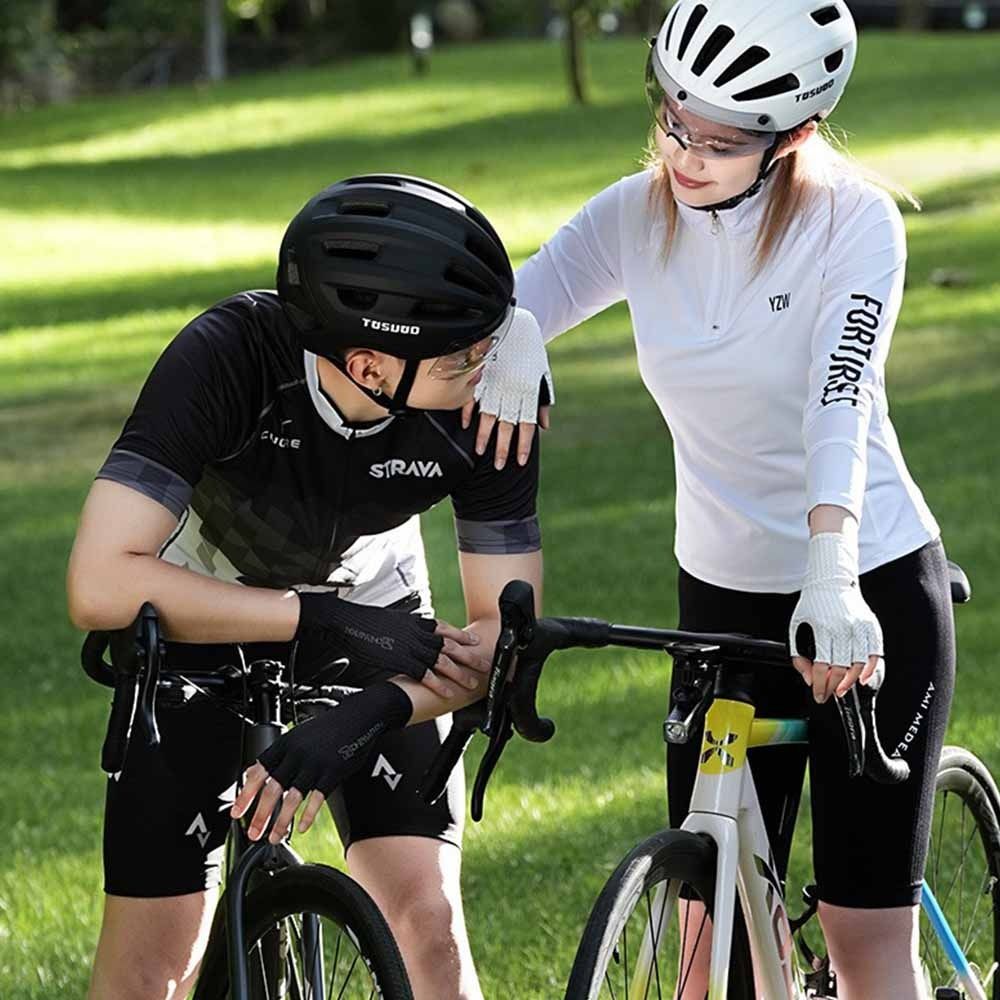 1Pair Sports Gloves Breathable Half-Finger Gloves Anti-Slip Shock Absorption Cycling Bike Gloves Wear-Resistant Palm Protection Bicycle Gloves Road Bike