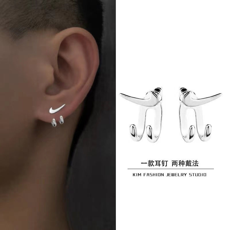 【Top Picks】2021 New Fashionable Distinctive Hip-Hop Pair Paw Back Ear Stud Men's Ins Niche High-end Sense Earrings for Women