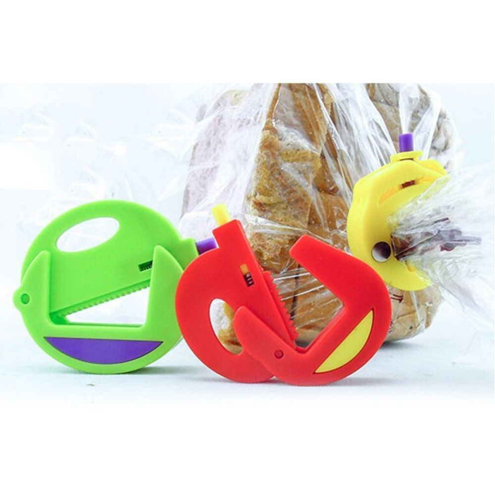 High Quality Practical Kitchen Keeping Fresh Tool Color Random New Creative 3pcs/Pack Sealer Food Snack Sealing Clips Clamp Bag Clip