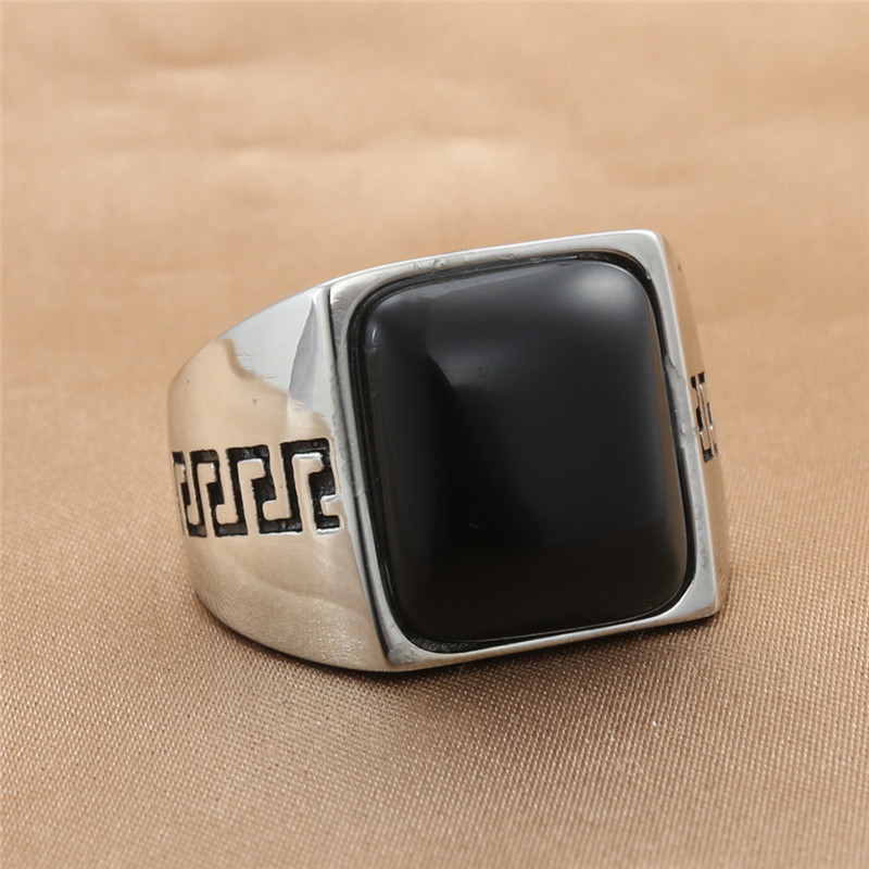 【Fresh designs】Jewelry Titanium Square Stone Ring Retro Trendy Men's Punk Steel Wall Finger Ring Direct Supply