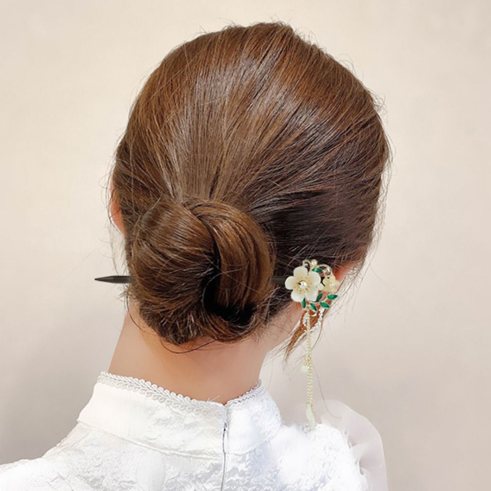 Elegant Chinese Style Flower Hair Sticks Handmade Vintage Hair Chinese Tassel Wooden Hair Forks Retro Hair Clips for Hanfu Party
