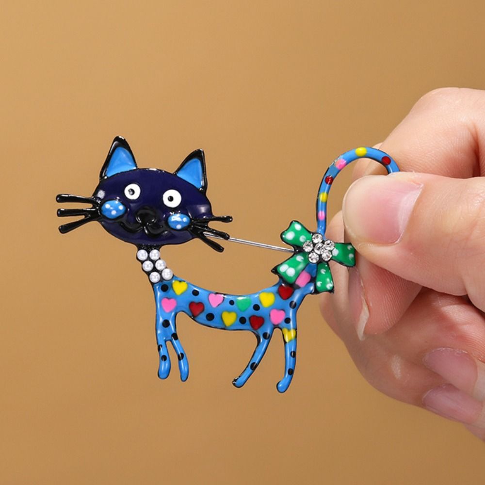 Creative Retro Vintage Brooch Geometric Metal Animal Pin Cute Cartoon Dripping Oil Cat Brooch Party