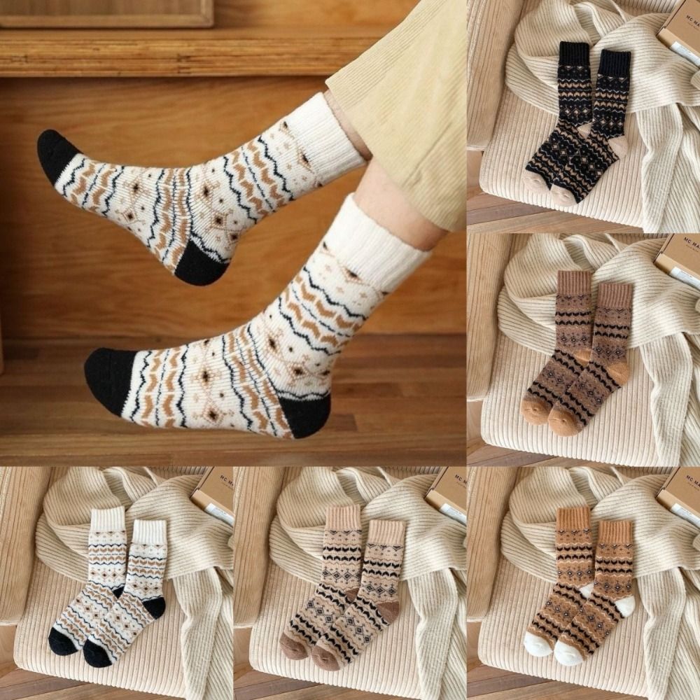 2 Pairs New Thickened Winter Socks Thermal Retro Style Wool Mid-Calf Socks Breathable Women‘s Socks Winter Season