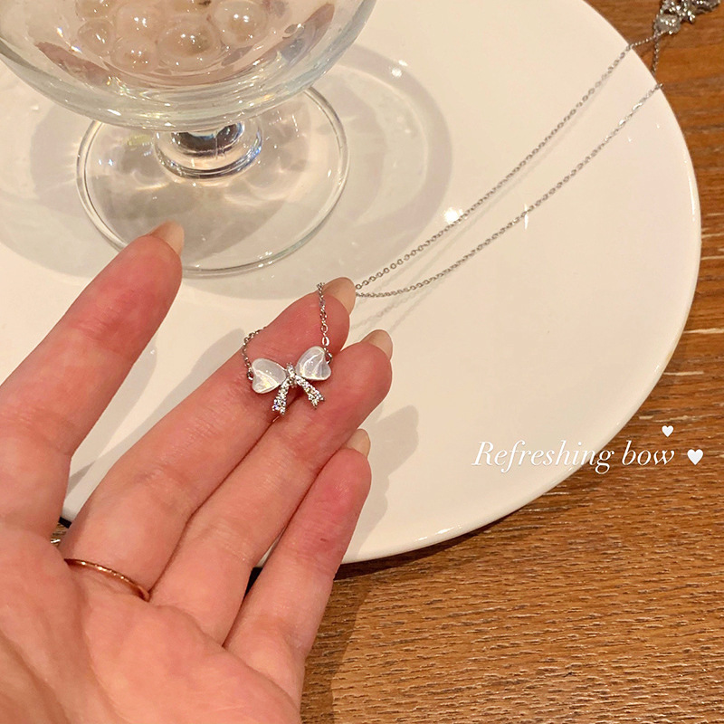 【Special offer】Sweet Butterfly Necklace Women's Trendy Simple All-match Pendant Ins Niche Personality High-end Clavicle Chain