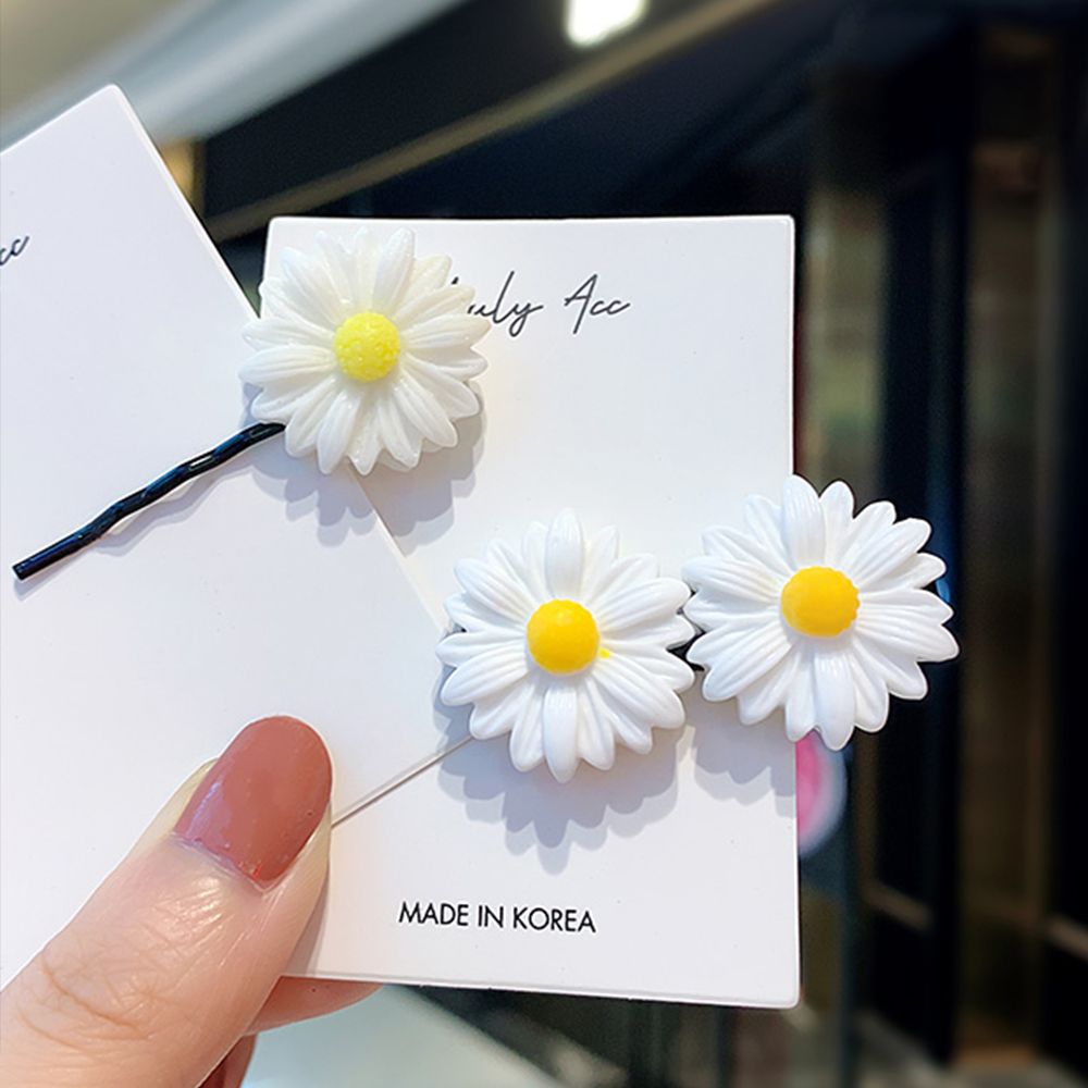 Cute Sweet Daisy Acrylic Women Girls Barrettes Hair Clips Flower Clip Hairpins