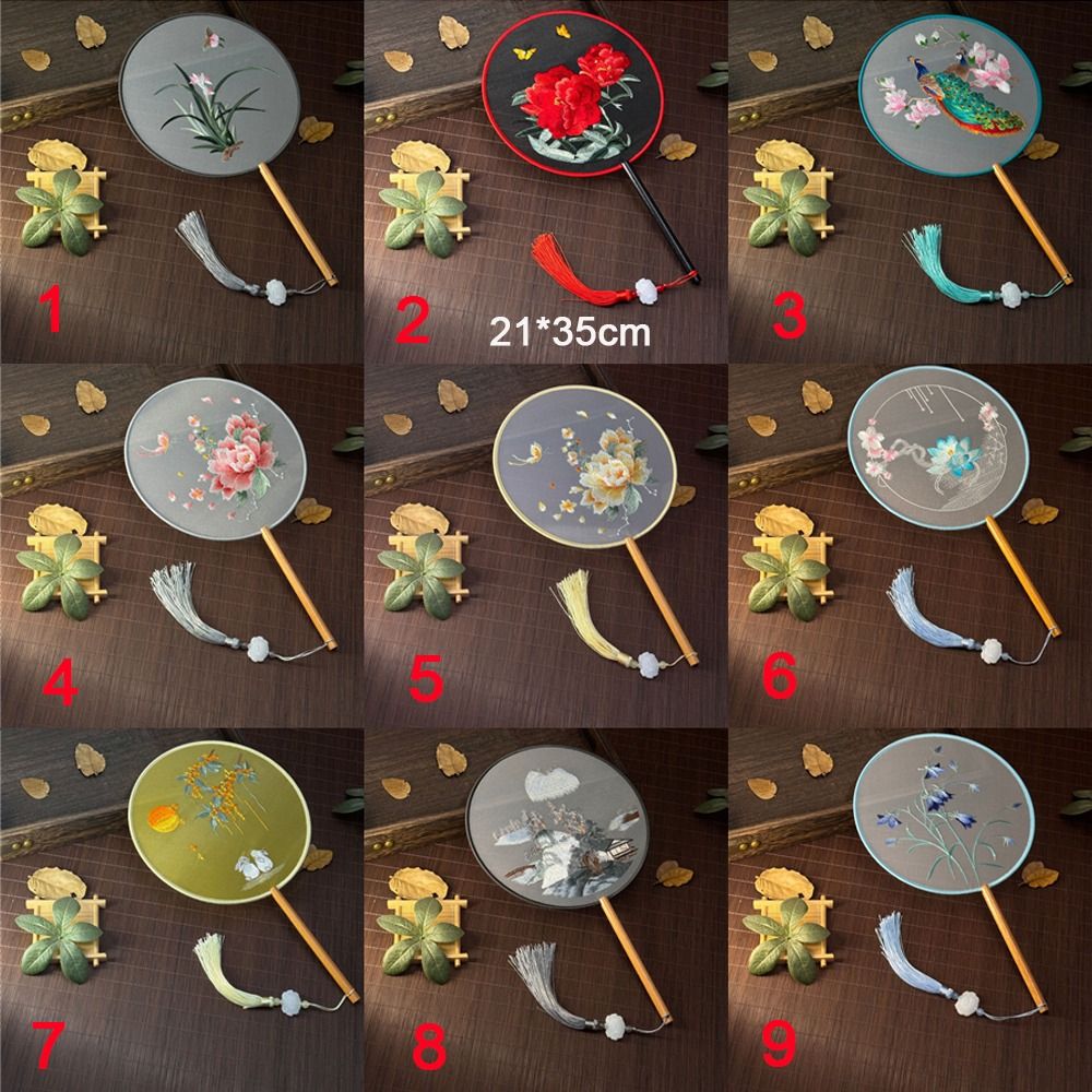 Ancient Chinese Style Chinese Style Fan Handheld with Pendant Embroidery Fan Tassels Round Silk Fan Home Decor