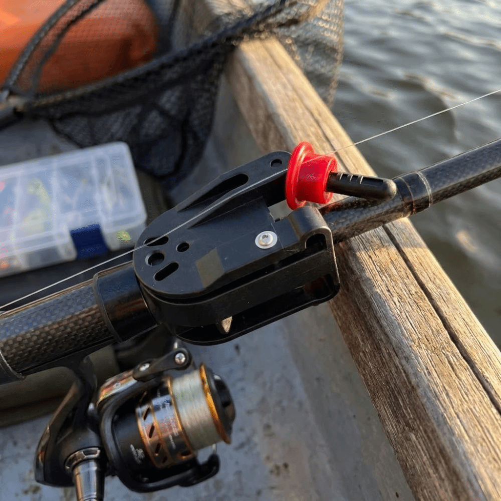 Durable Use Red Black Color Fishing Side Clamp Sturdy Compact Inlaid Side Buckle Trolling Release Clip Lightweight Portable Quick Release Surf Board Fixing Clip Trolling