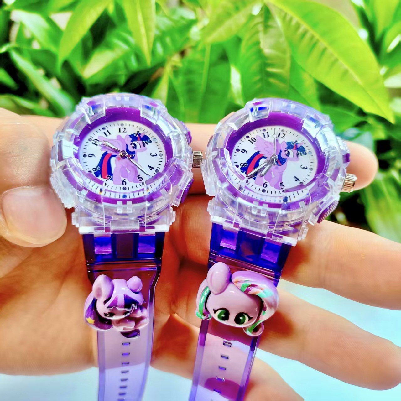 2025 New Glowing Children's Watch with Cartoon My Little Pony Analog Quartz Movement, Student-Friendly Cute Toy Digital Watch