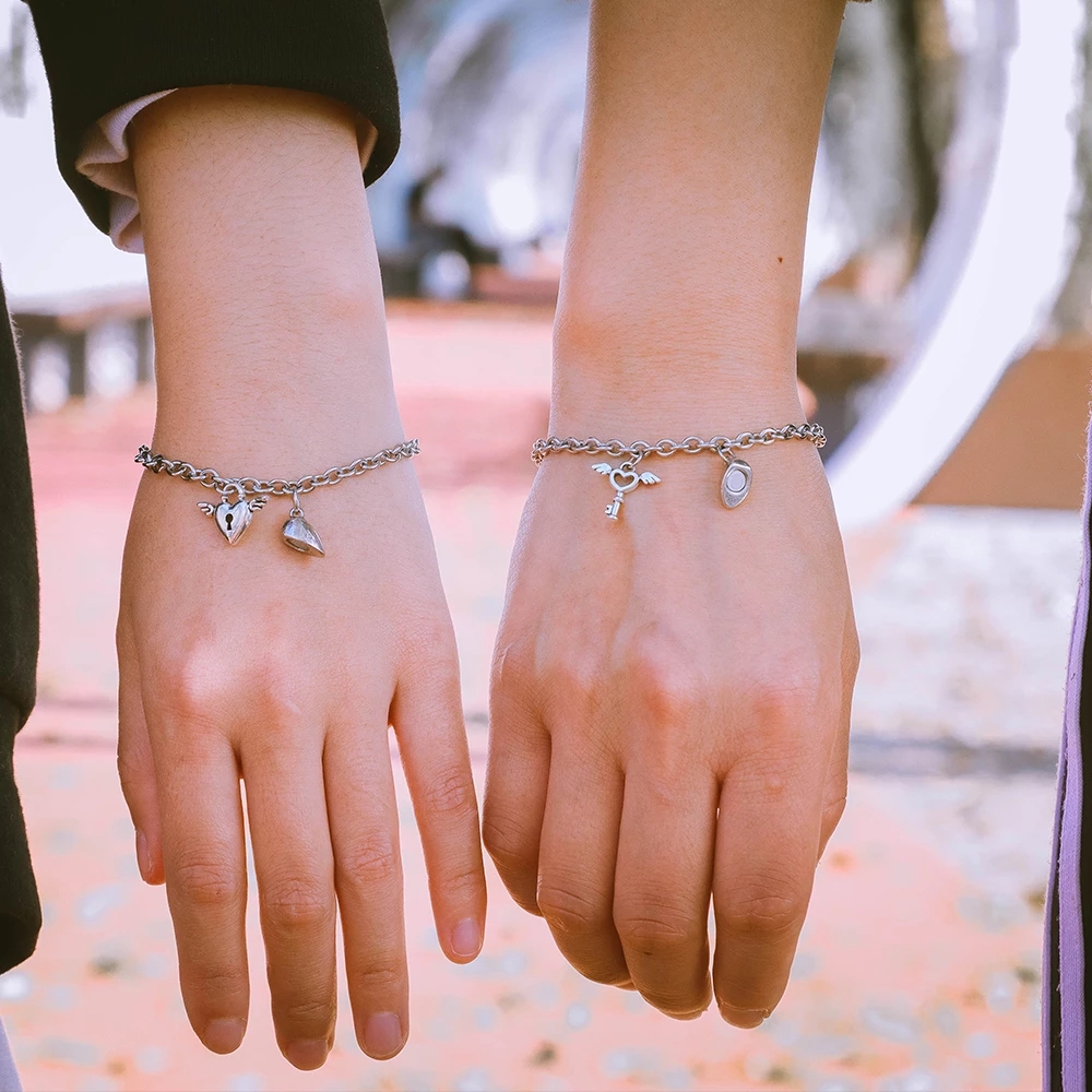 For Women Alloy Lock Key Stainless Steel Couple Bracelet Magnet Attraction Fashion Accessories Heart Shaped Bracelet