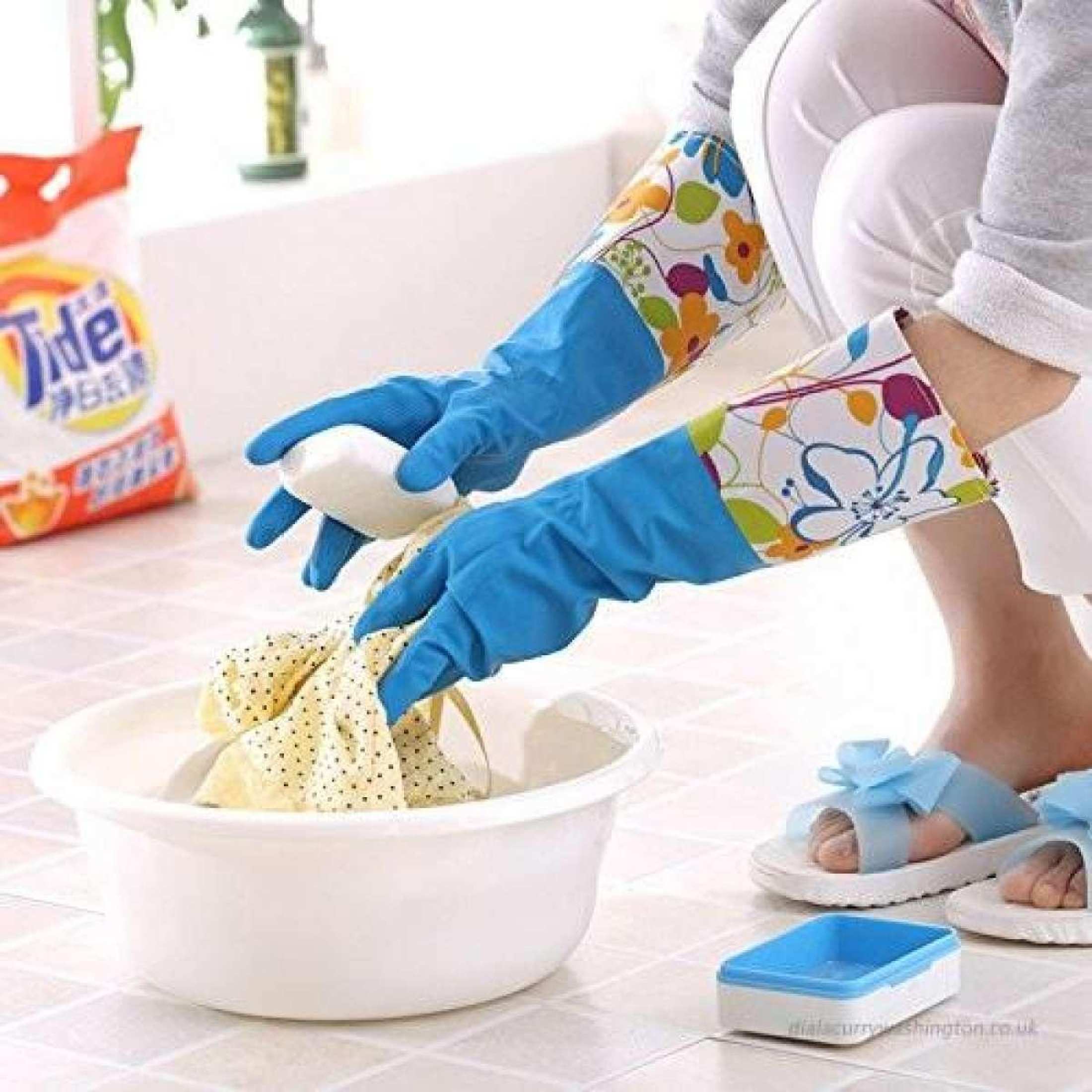 Waterproof Dish Washing And Cleaning Gloves (Color May Vary)