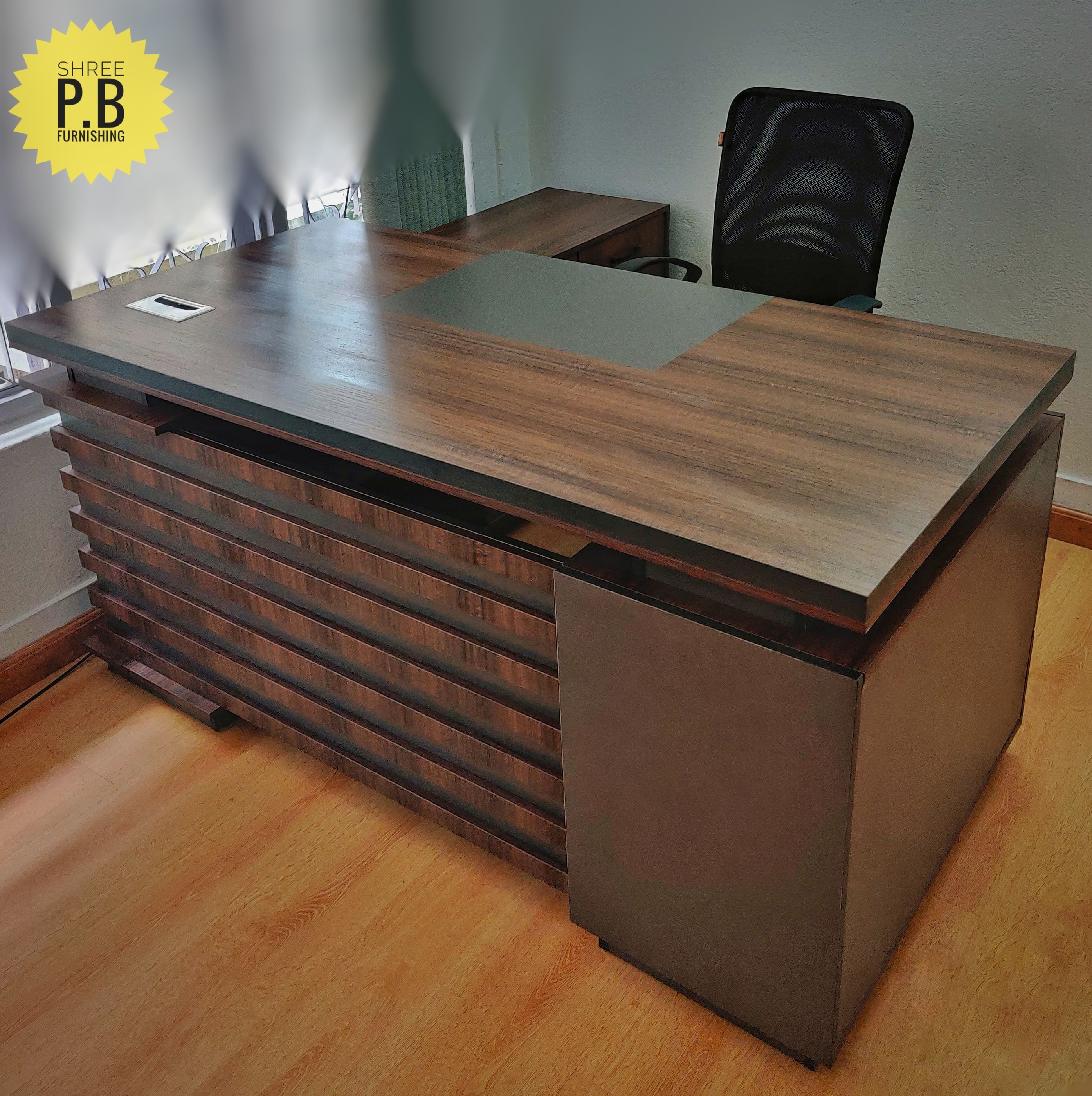 1.6m L-Type Fancy Wooden Stripped Design Executive Desk study table for adult