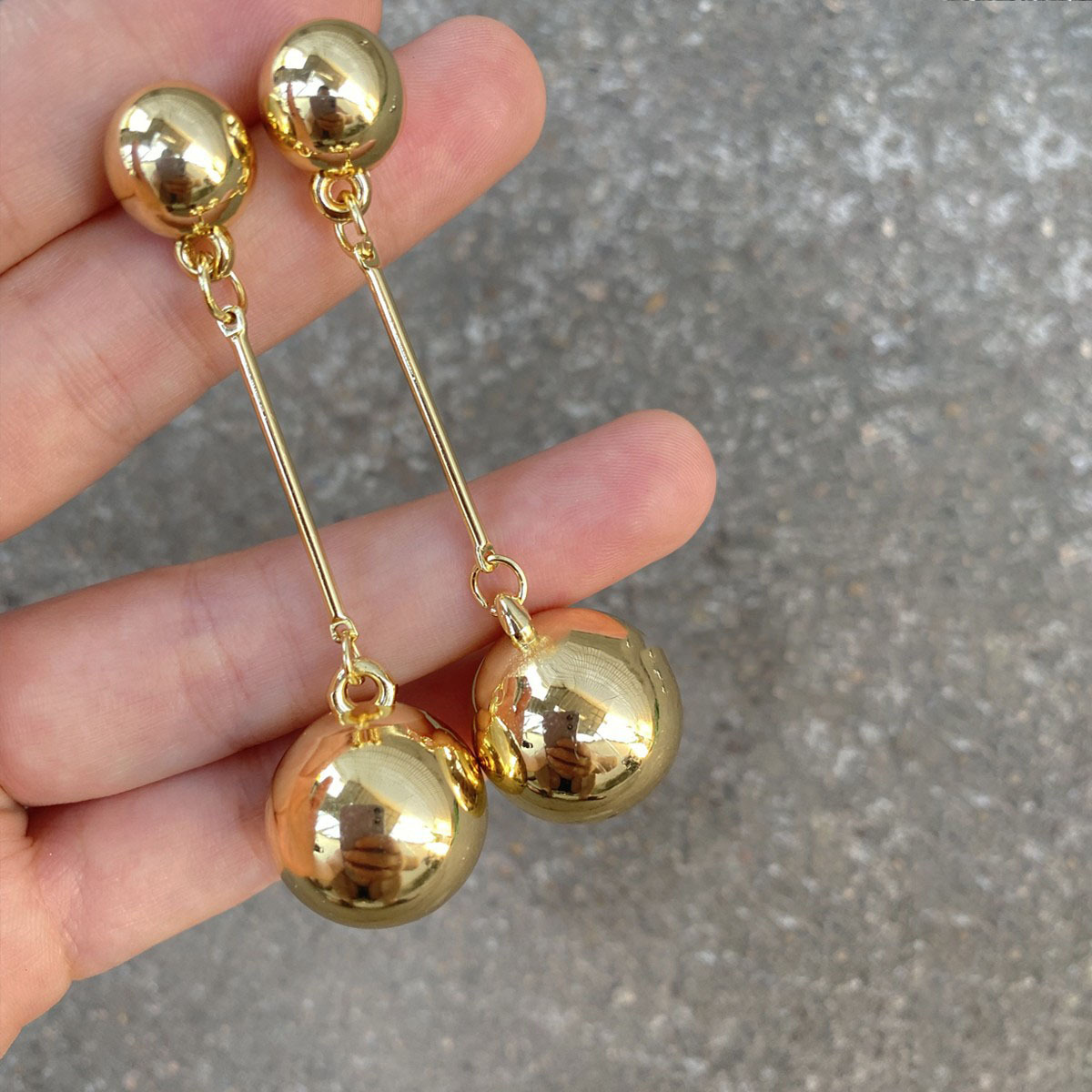 925 Silver Needle Metal Ball Tassel Earrings Premium Temperament Earrings 2023 New Niche Unique Earrings for Women
