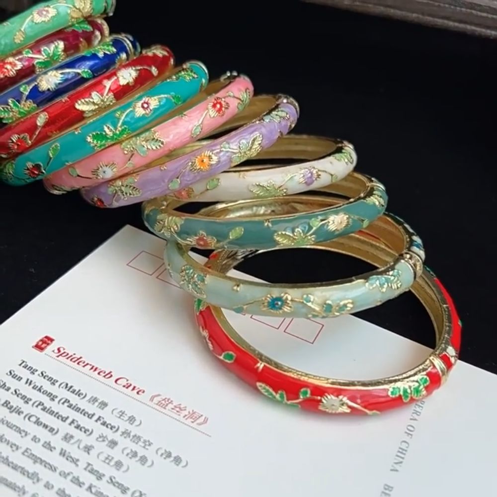 Hawaiian Chinese Cloisonne Bracelet Traditional Chinese Peony Filigree Flower Bangle Ethnic Vintage Women's Hand Bracelet Gifts for Women Girl
