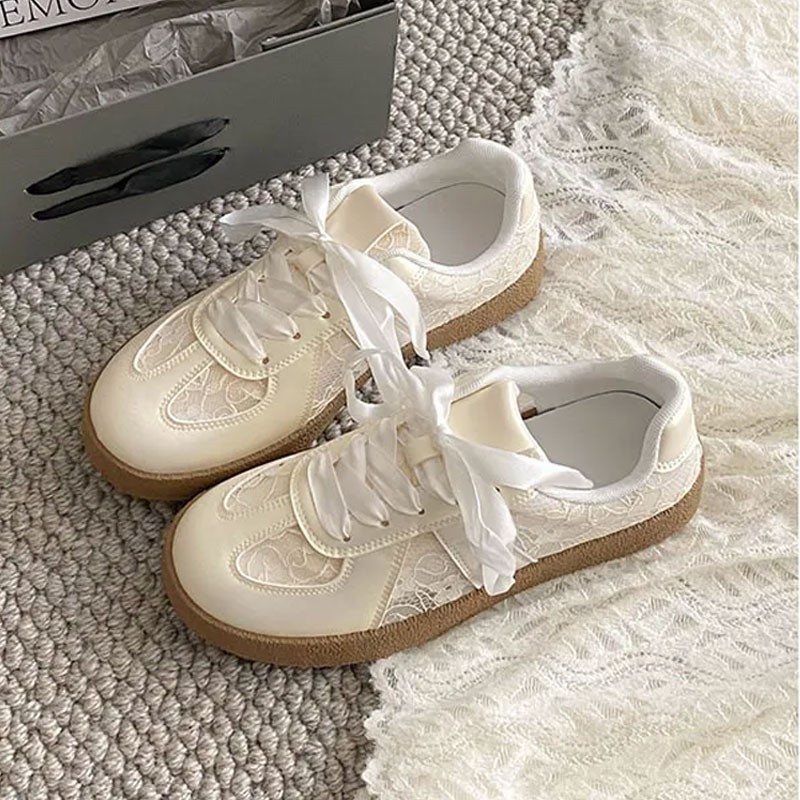 All Season Pebbles Nepal Korean Lace Breathable White Low-top Height-enhancing Thick-soled Summer Shoes for Women