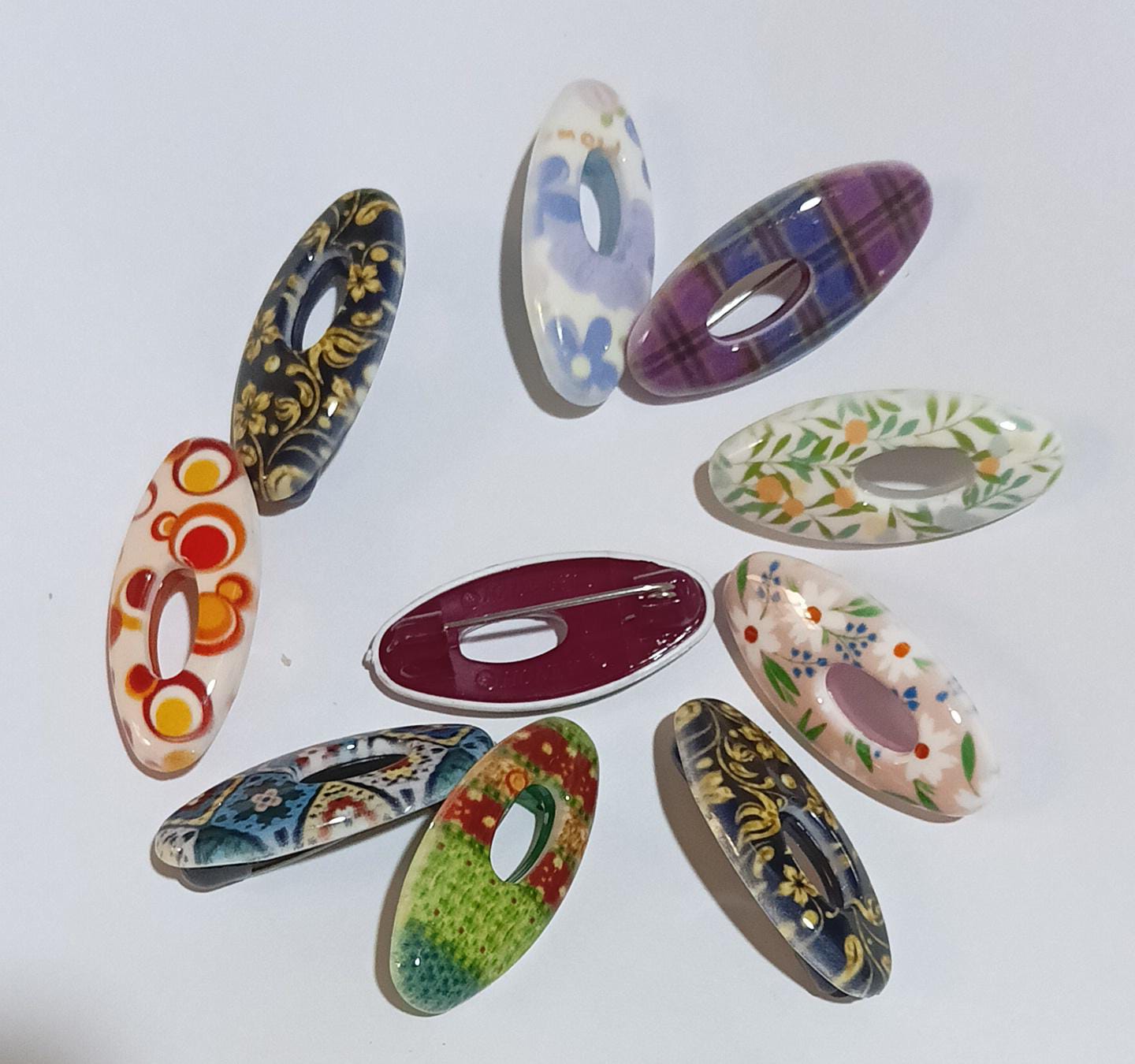ADITYA JIGREE=3pcs/set Solid Color Plastic Brooch Needle Fix Scarf Scarf Accessory Hijab Brooch Elegantly Safety Pin