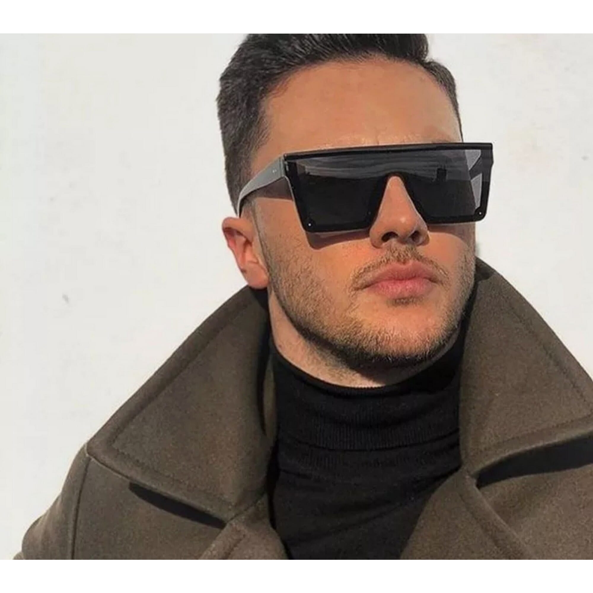 Luxurious Square Sunglasses For Unisex