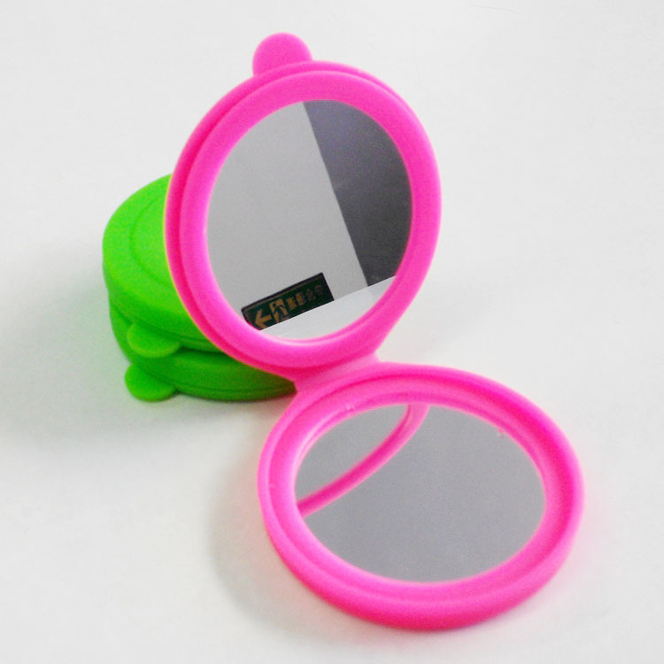 Mini Silicone Round Makeup Mirror