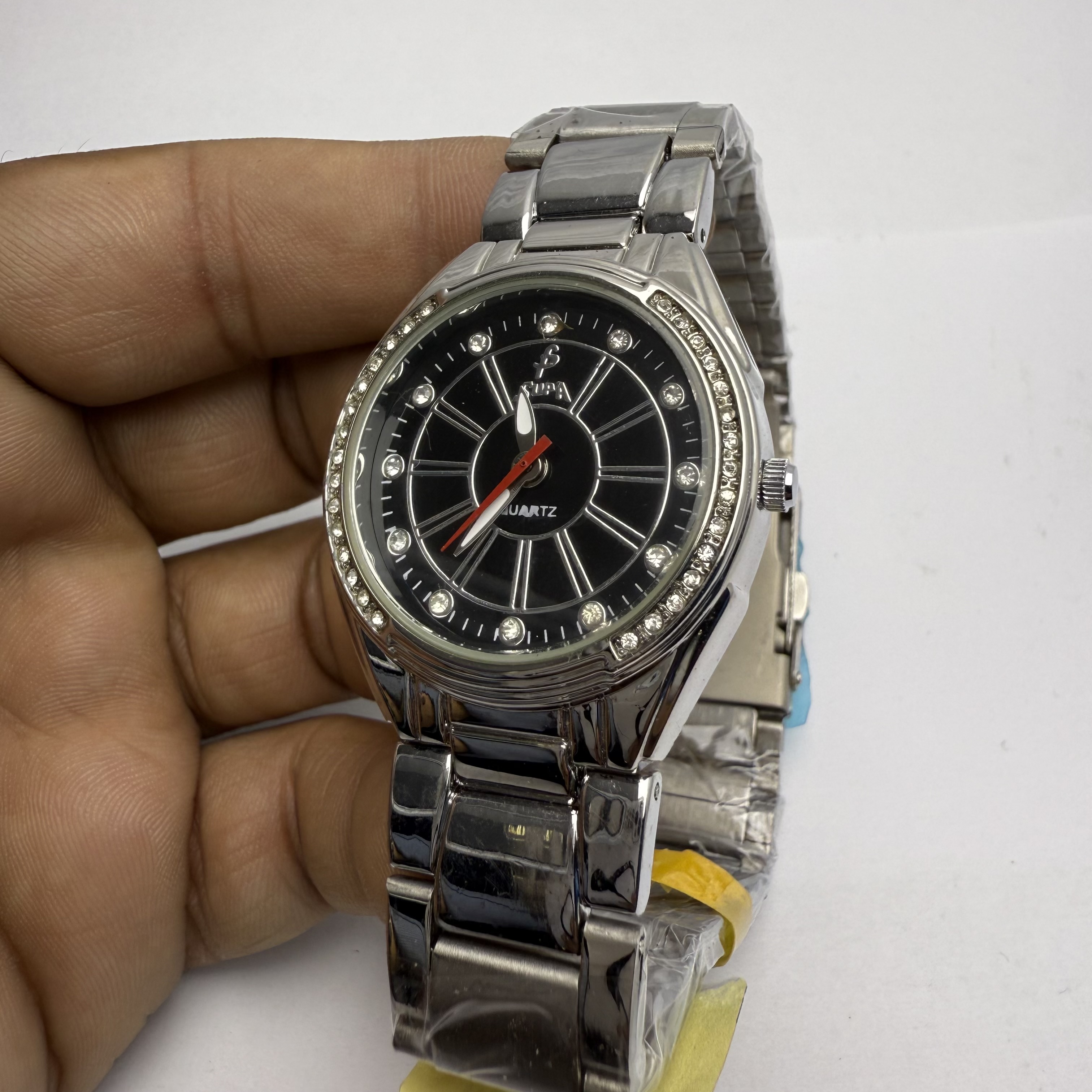 Chronograph Design Black Dial Fashionable Stainless Steel Round Shape Silver Color Watch For Girla || Sold By Watch House