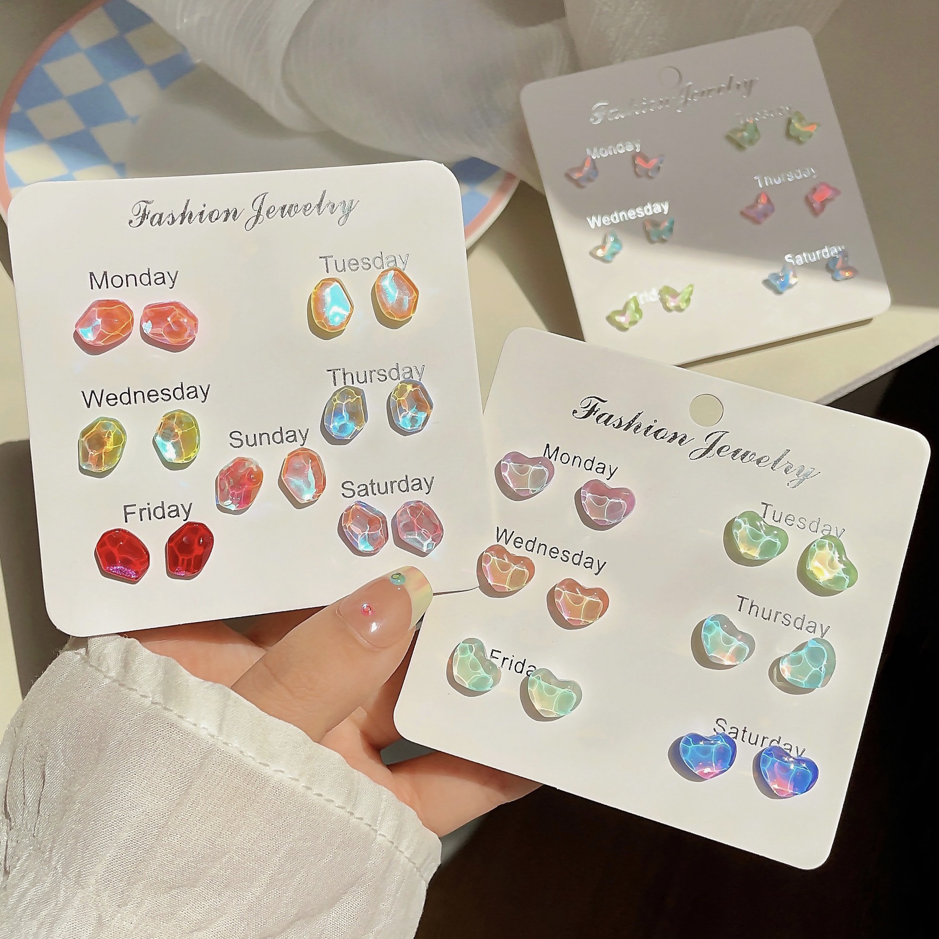 【New Arrivals】Stud Earrings Female Niche Design High-end Earrings Student Small Cute Fresh Simple All-match Earrings suit