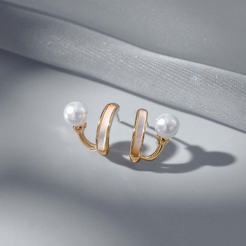 1 Pair Korean Fashion Simple And Small Alloy Imitation Pearl Earrings Delicate Accessories For Woman Party Girls Gift Wodde