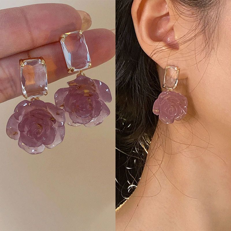 【Hottest Trends】French Gentle Retro Pink Crystal Flower Earrings Women's Niche Design High-end Elegant Earrings