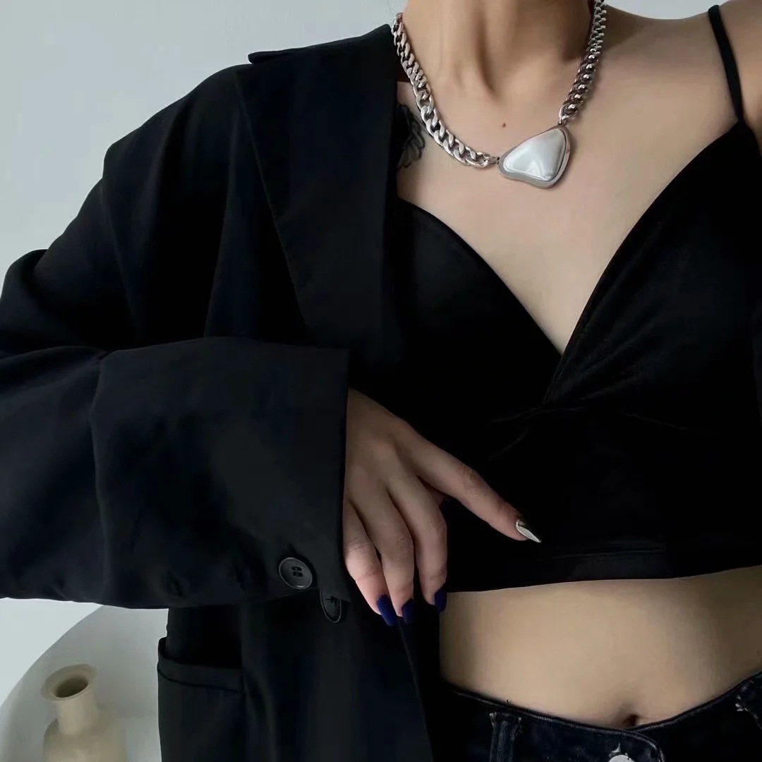 【Trendy designs】Retro Necklace Distinctive Clavicle Trendy Simple Choker Popularity
