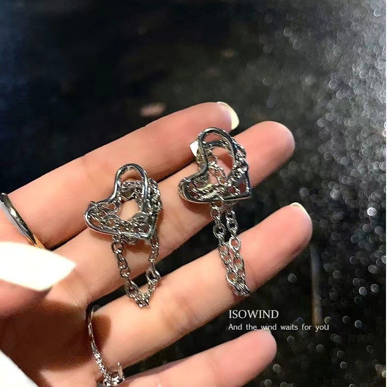 【New arrivals】Hot Girl Wind! design love chain earrings new ins trendy earrings earrings for
