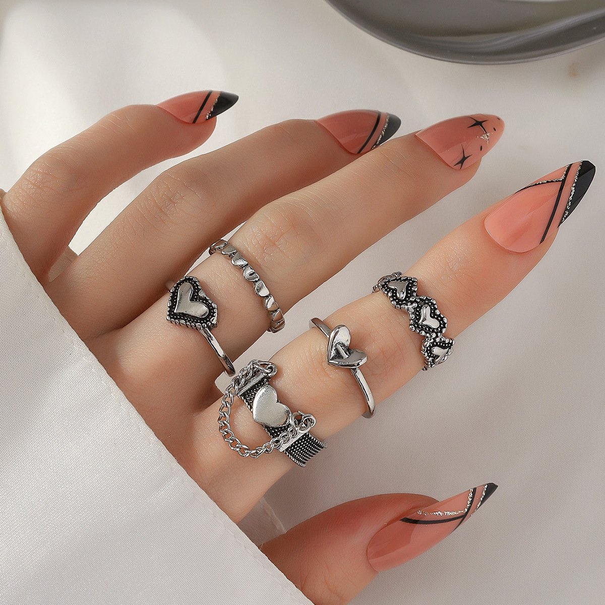 Pebbles Nepal Silver Colored Retro Old Love Korean Adjustable Heart Rings for Women - 5 Pieces