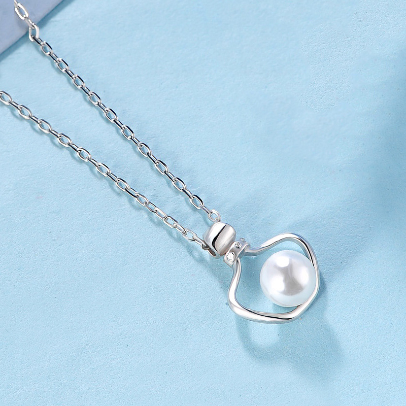 【Top Picks】S925 Perfumer Bottle Bead Necklace Women 2024 New Niche Light Luxury Personalized All-match Clavicle Chain