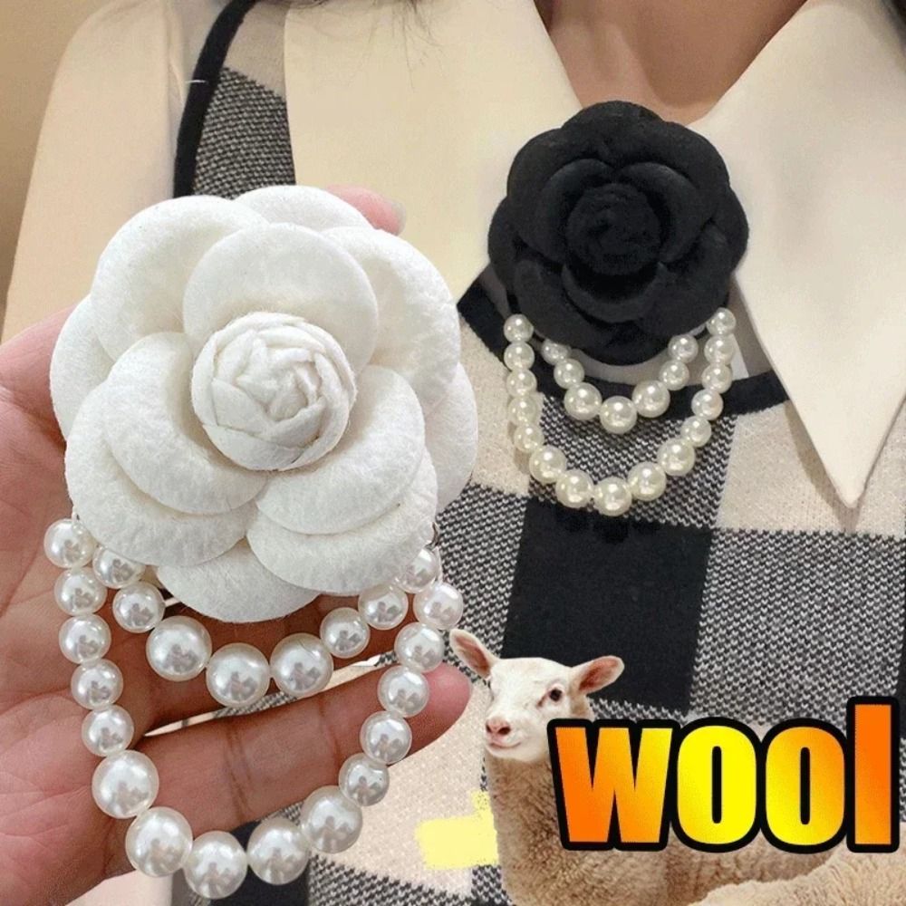 New Fashion Camellia Flower Brooch Pins Korean Style Vintage Pearl Tassel Corsage Wool Shirt Collar Accessories Lapel Pins