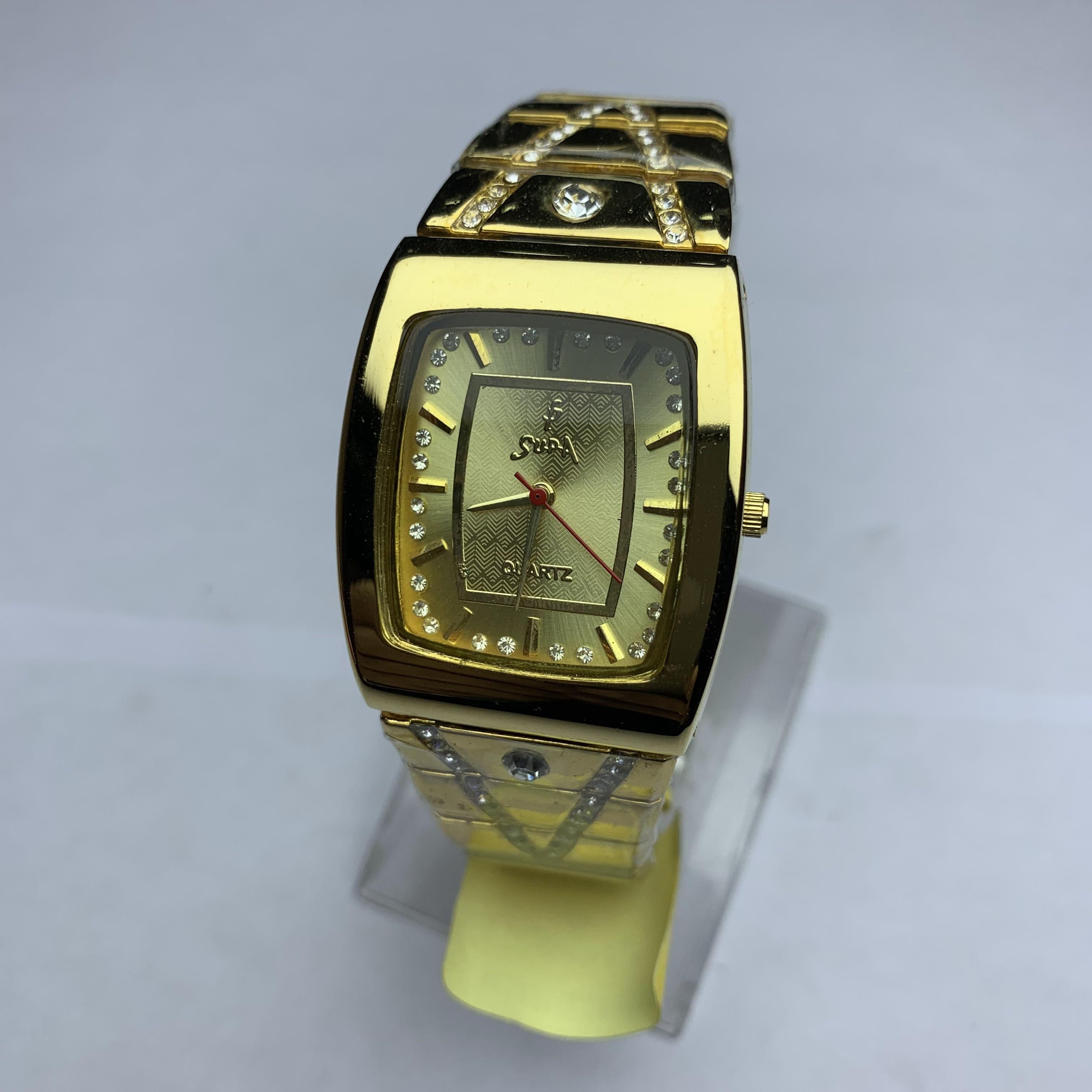 New Attractive Design Square Black Stone Corved Dial Stainless Steel Black Chain Fashionable Waterproof Watch For Women