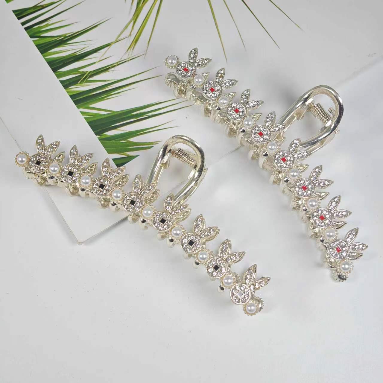 New diamond-encrusted long-eared rabbit hairpin simple temperament shark clip large grip on the back of the head hairpin clip hairpin hairpin