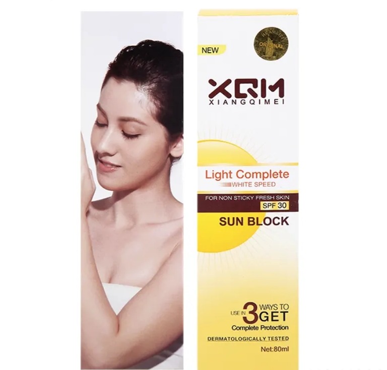 Light Complete Sun Block SPF 30 Sunscreen Protect From Skin Tan 20ml