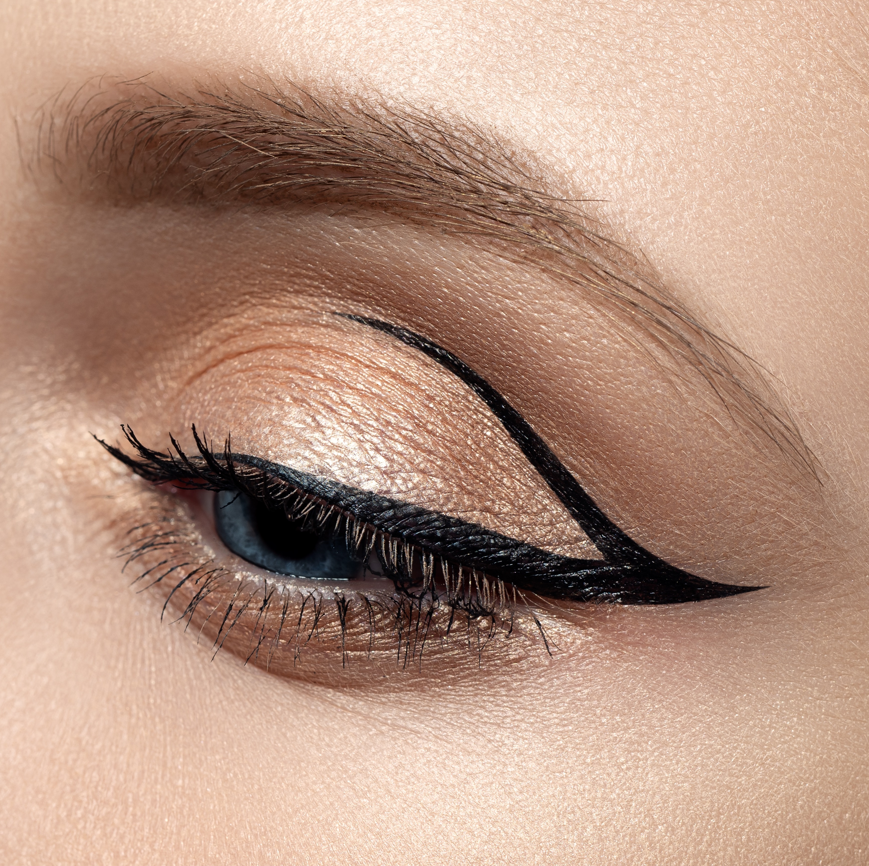 1 Piece Waterproof Quick-Dry Black Eyeliner - 2.5ml Marker-Style Precision Liner