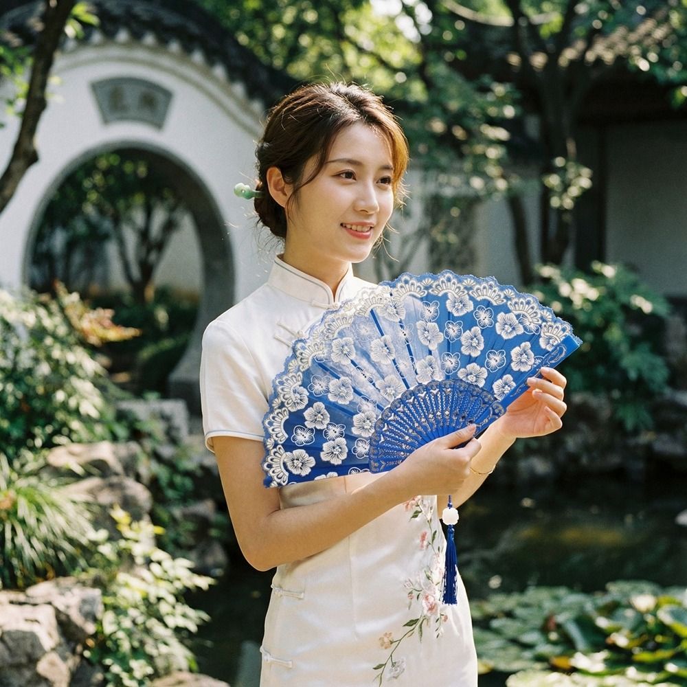Elegant Flower Pattern Chinese Folding Fan Vintage Traditional Handheld Fan with Tassel Portable Dance Fan Costume Accessory