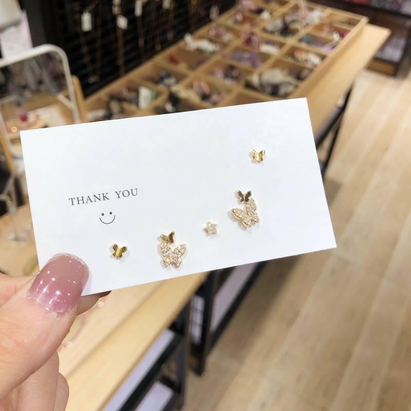 【Happy LifeStore】Korean Elegant Rhinestone Butterfly Stud Earrings Wo Girls 2023 Fashion Sweet Earrings Jewelry Gifts