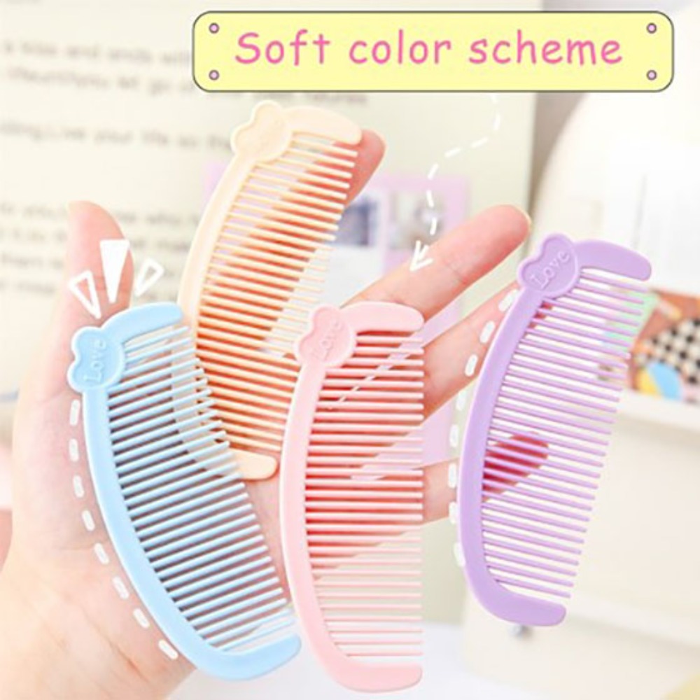 Cute Plastic Cartoon Love Mini Comb Mini Wear Resistant Children Baby Girl Hair Comb Cartoon Love Hair Comb