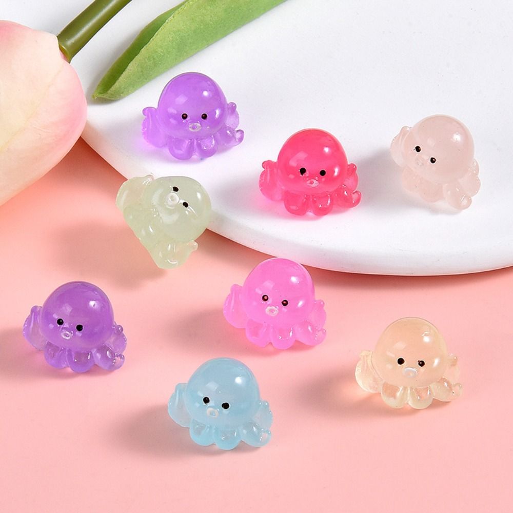 New Glow In The Dark Car Ornaments Micro Octopus Resin Desk Ornament Octopus Figures