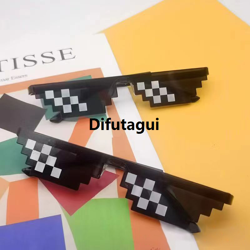 NEW Design Funny Mosaic Sunglasses Thug Life Sun Glasses Pixel Black Retro Gamer Robot Sunglasses Birthday Party Cosplay Favors